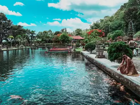 Photo of The Instagram Tour- 