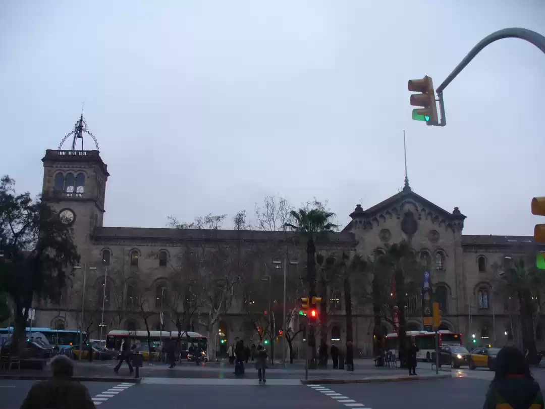 Photo of Barcelona – What Fal