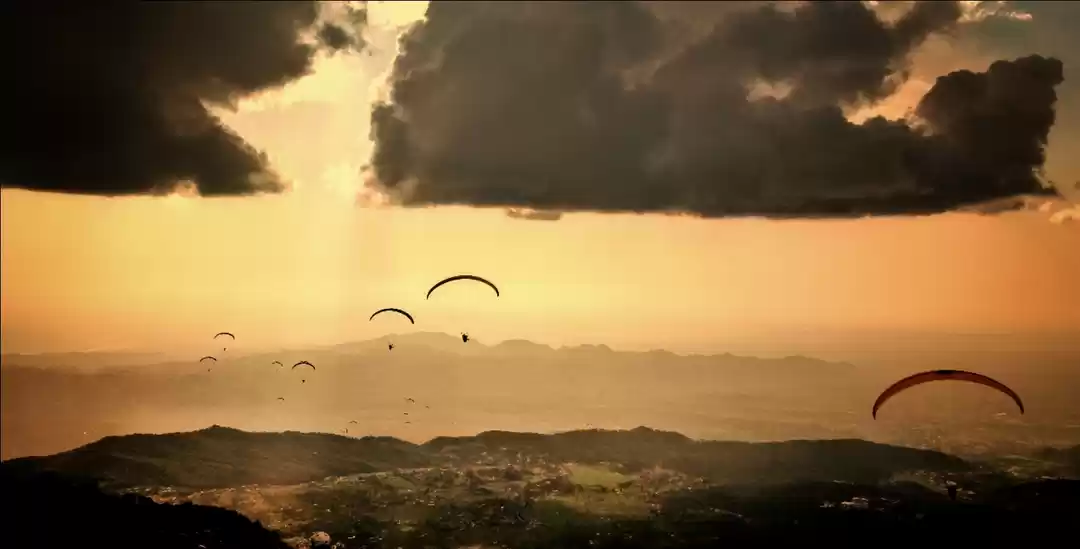 Photo of Paragliding @Bir-Bil