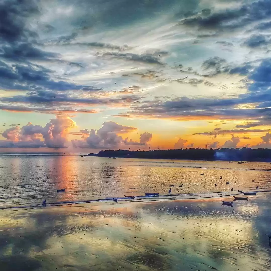 Photo of VERSOVA BEACH 