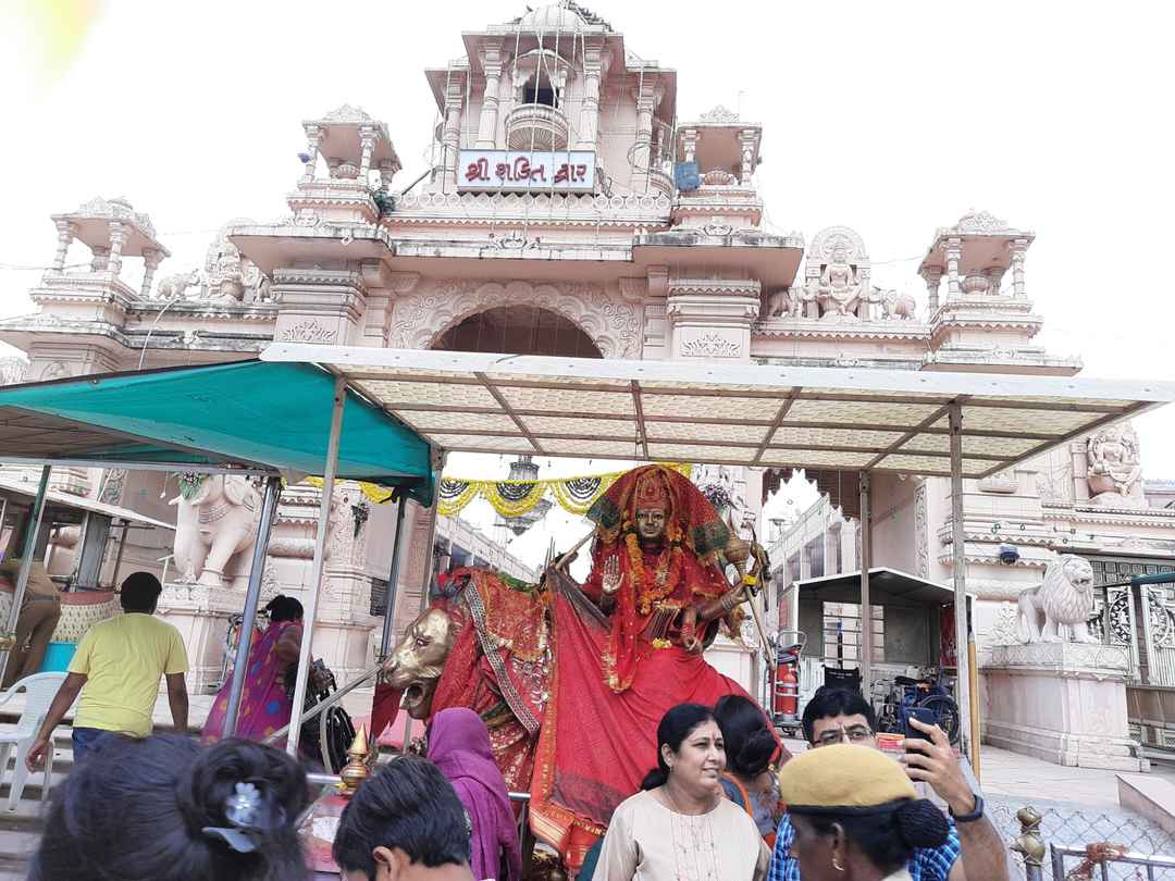 Visit to Ambaji Temple - Tripoto