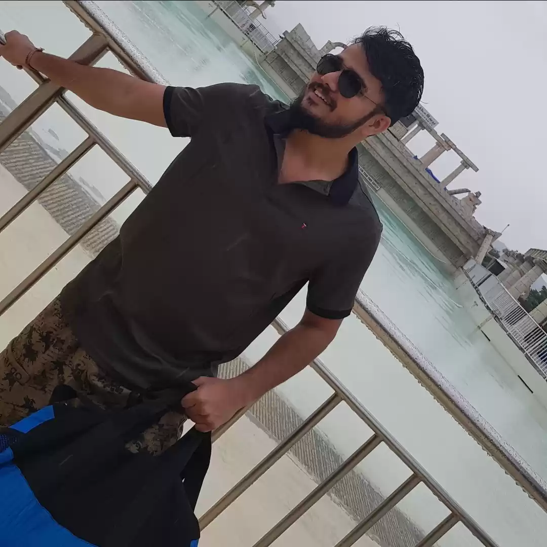 Photo of Vicky Dalvi 