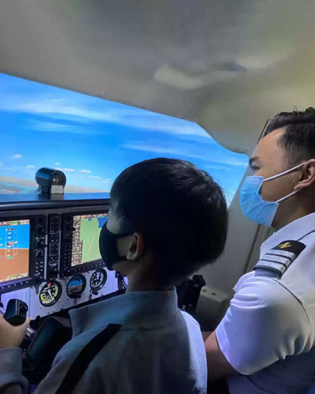 Photo of Pilot a simulated fl