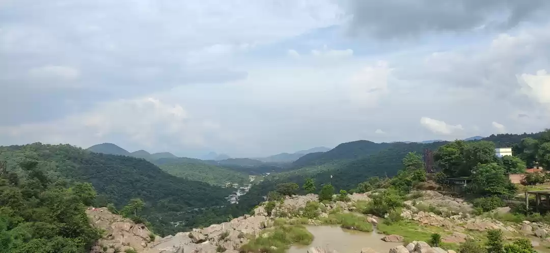 Photo of hundru n sita fall