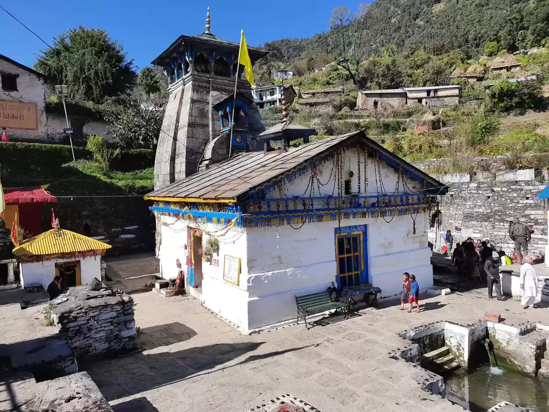 Photo of Triyuginarayan 