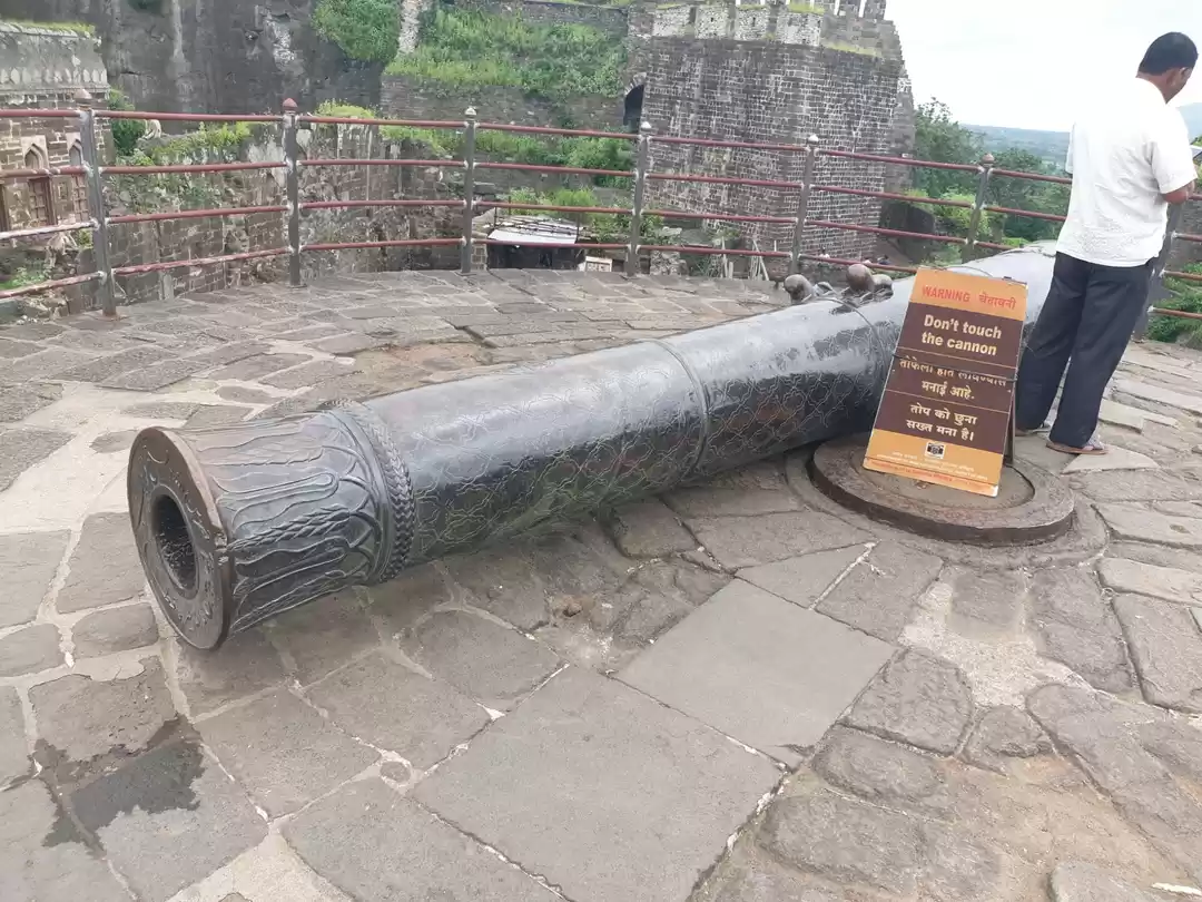 Photo of CANON AT DAULATABAD 