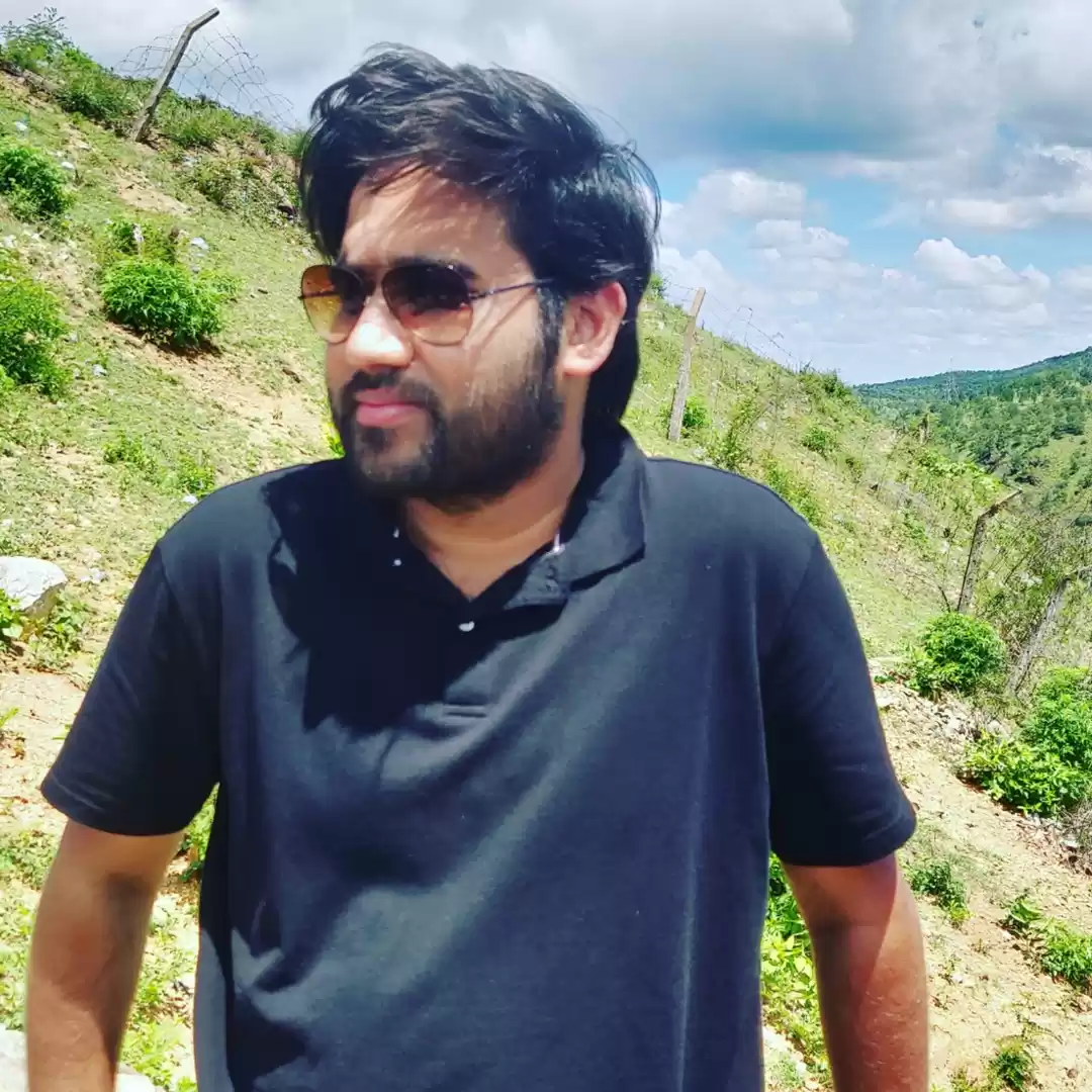 Photo of Neel Agarwal
