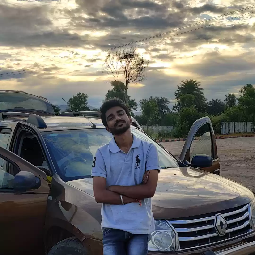 Photo of Hardik Sharma Travel blogger
