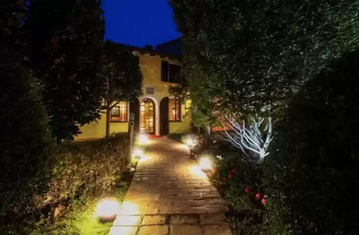 Photo of Top 4 Restaurants Ar