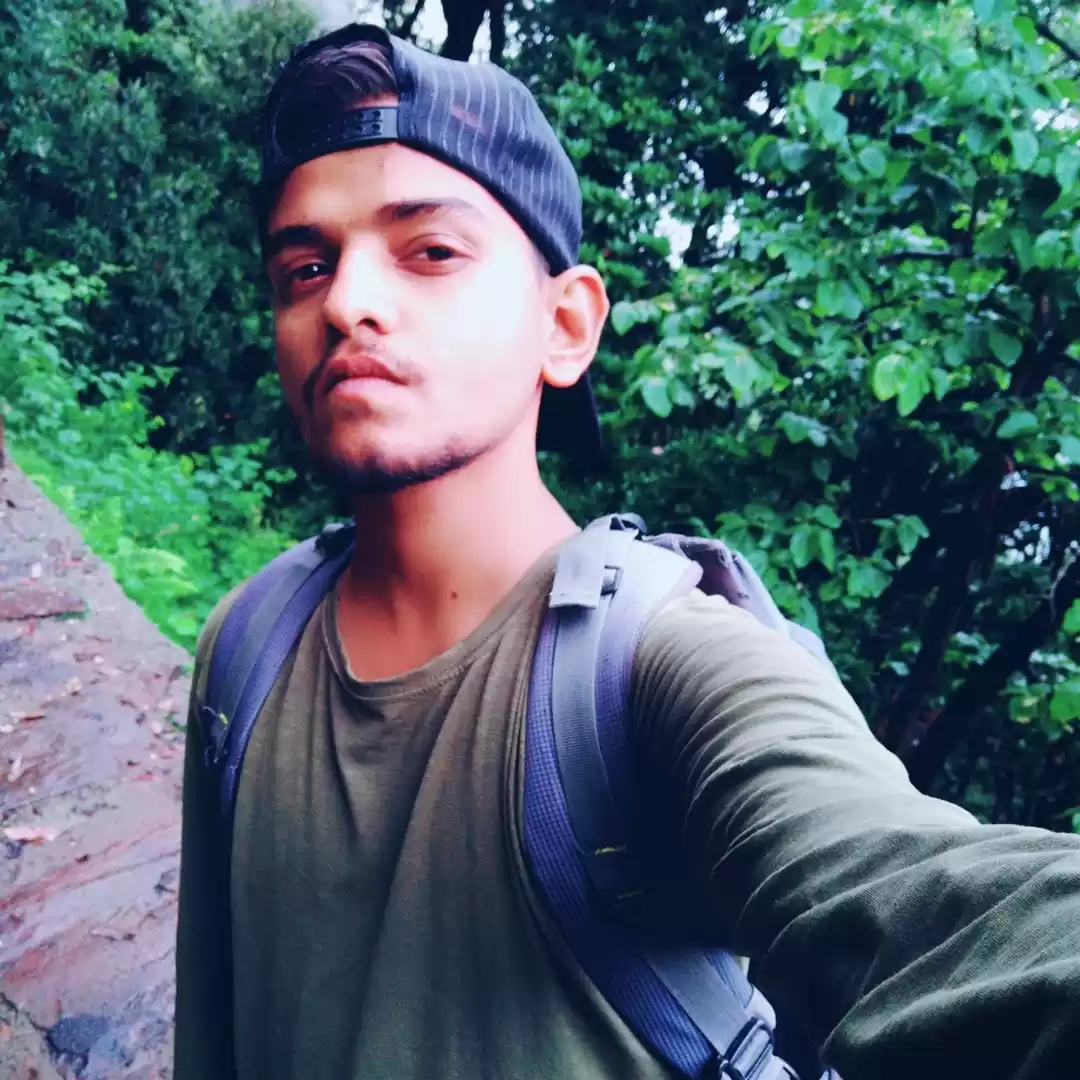 Photo of Ravi Gairola