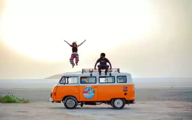 Photo of कारवां वैन से सफर! व