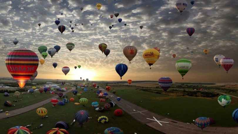 इन 7 जगहों पर मिलता है हॉट एयर बैलून में सवारी करने का सुनहरा मौका - Tripoto