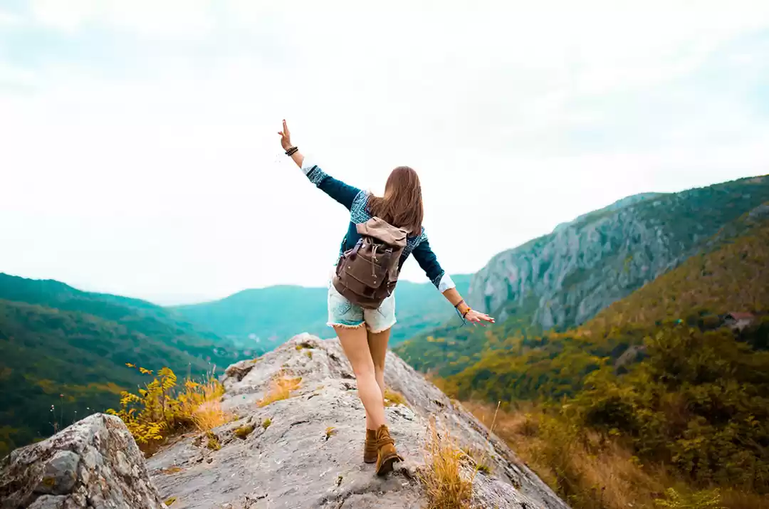 Photo of भीड़भाड़ वाले ट्रेवल