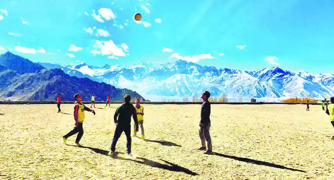 Photo of अब 11,000 फ़ीट की ऊँच