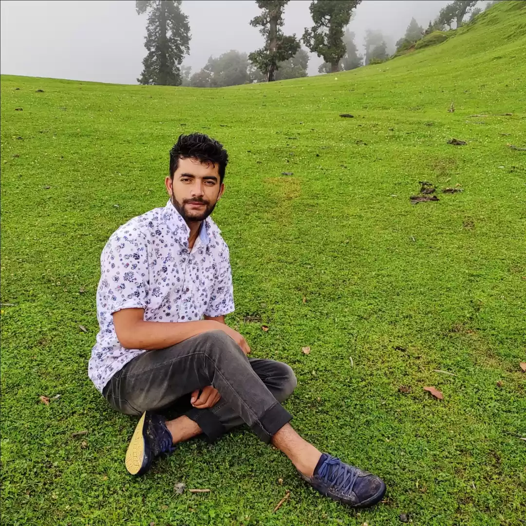 Photo of Umair Mir