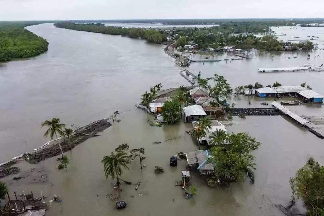Photo of India Shivers Over N