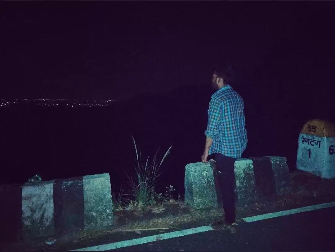 Photo of night escape at rong