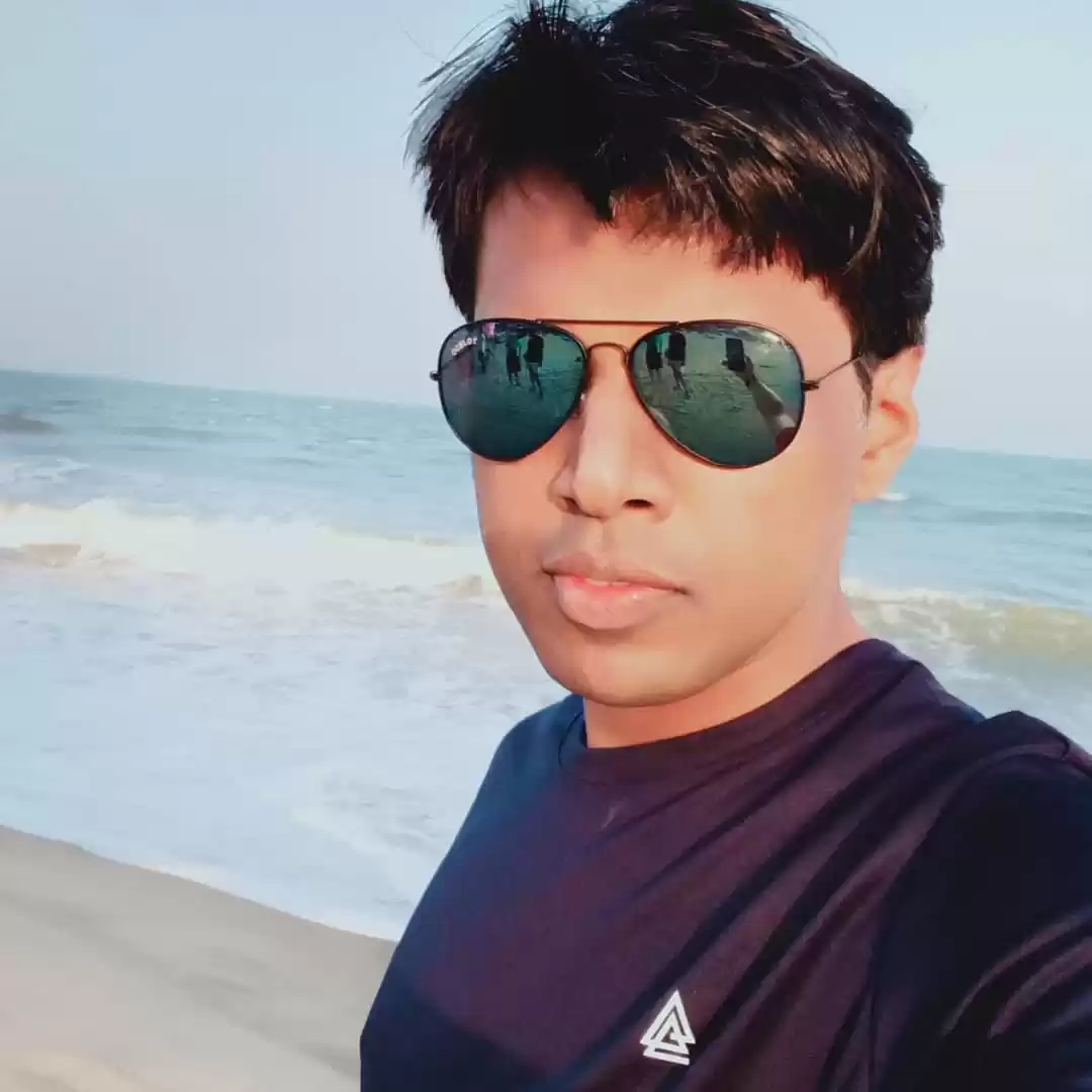 Photo of Amit Dandekar