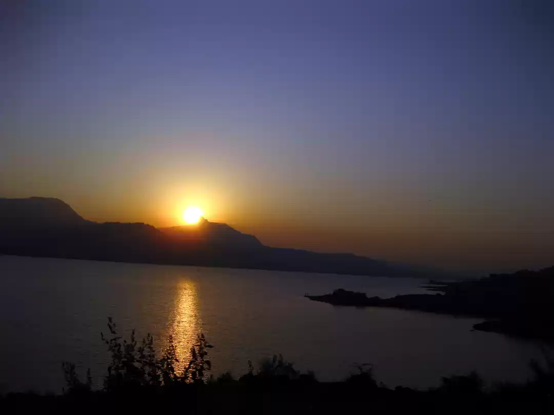 Photo of How Pawna and Tungi