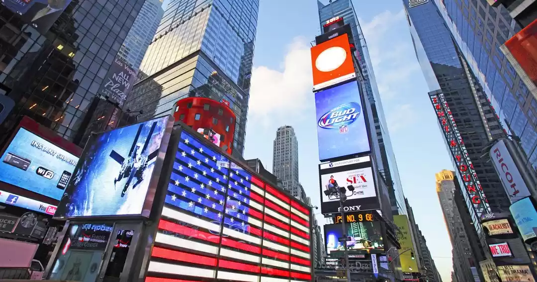Photo of Time X Square by San