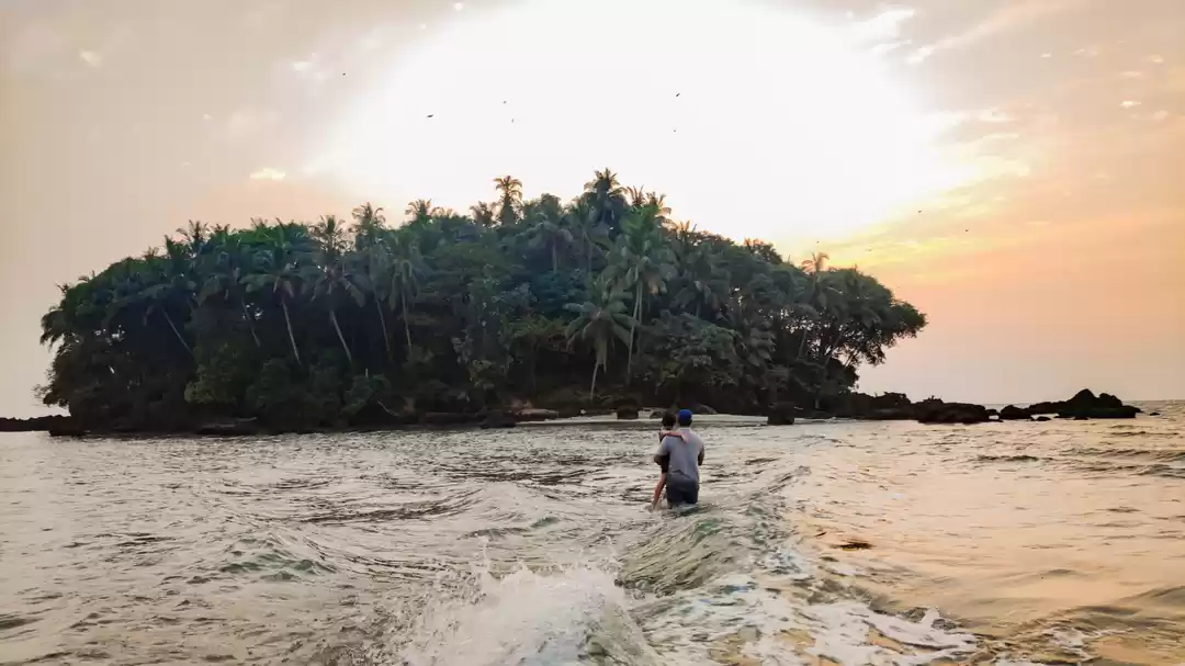 Photo of Dharmadam Island