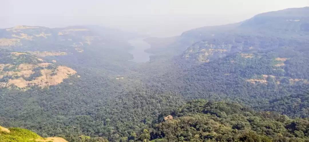 Photo of Peek in Vasota