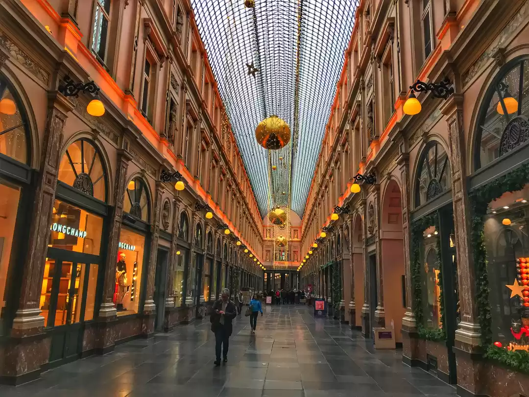 Photo of Strolling around thi