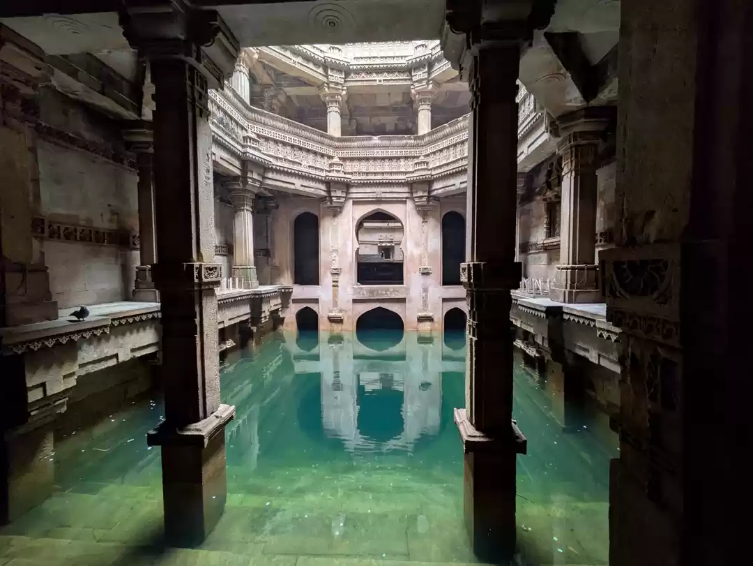 Photo of Adalaij Stepwell, Ah