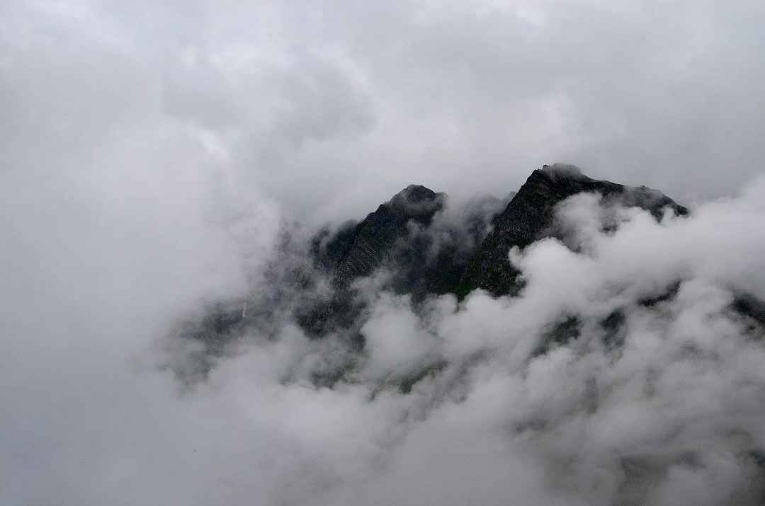 Photo of Trek to Valley of Flowers & Hemkund Sahib