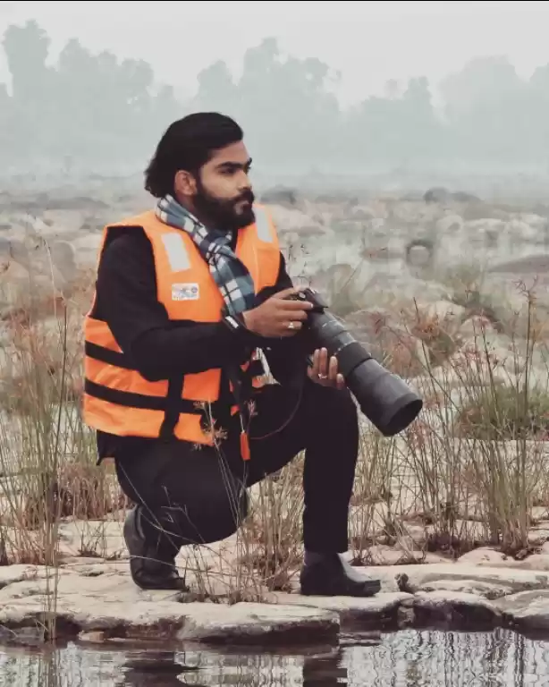 Photo of My DSLR and Tripoto 