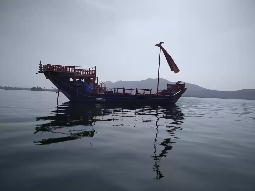 Photo of The romanticism of U