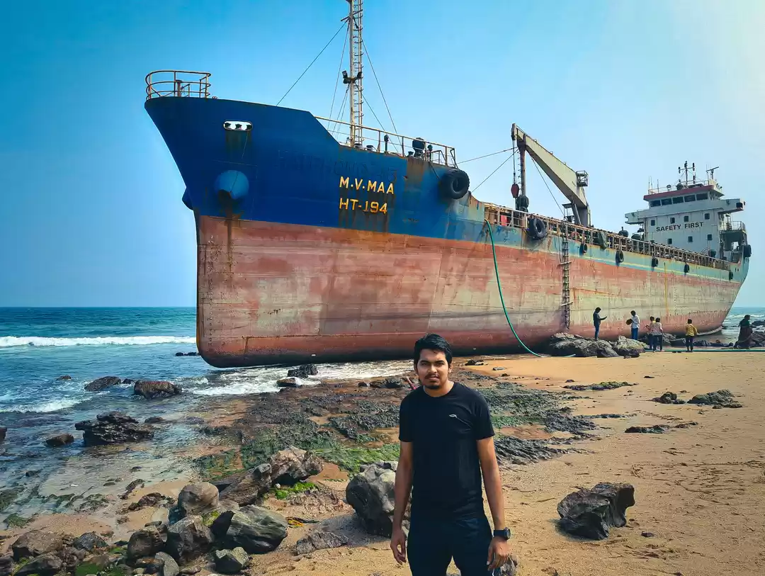 Photo of THE SHIP BY THE SEA