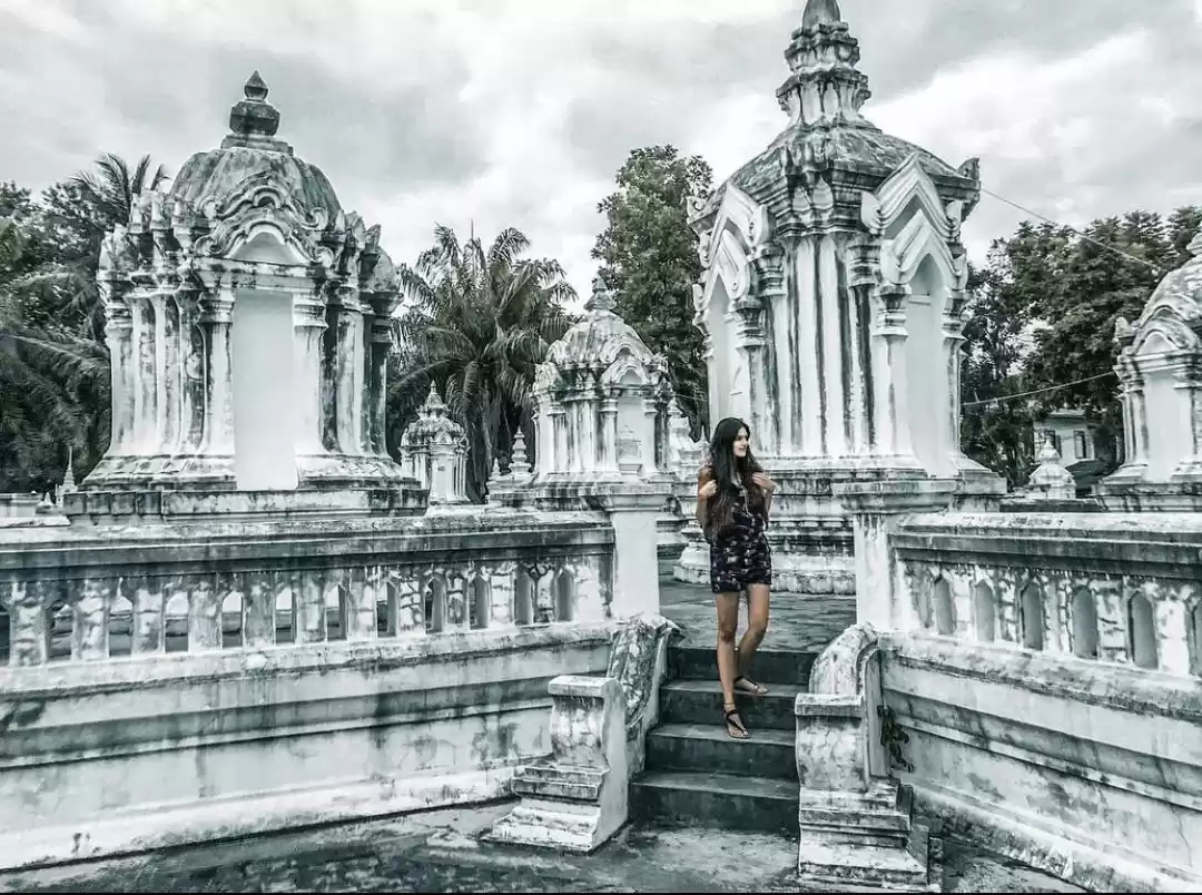 Photo of What Makes This City