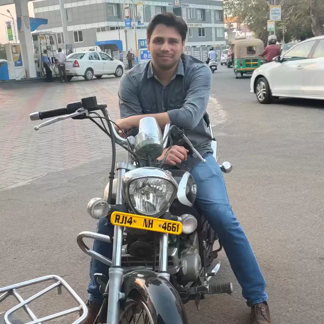 Photo of Ishan Tiwari