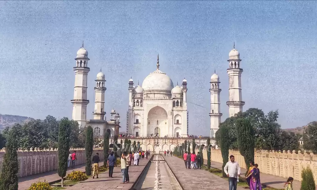 Photo of Doppleganger of Taj 