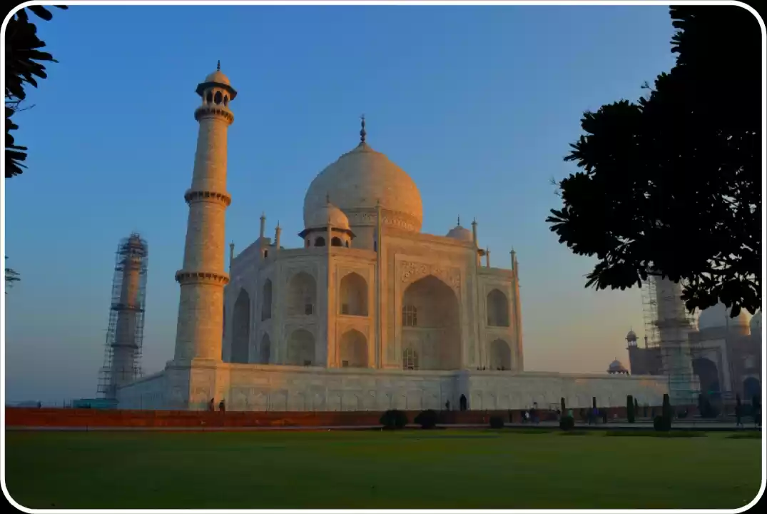 Photo of Taj Mahal: The epito