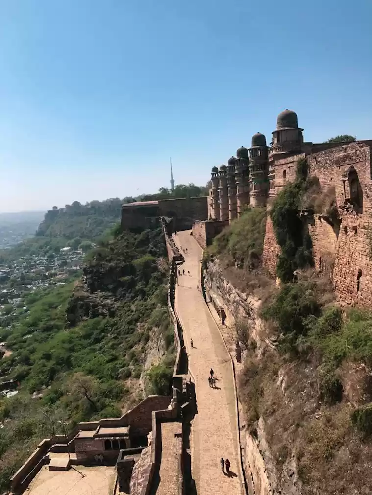 Photo of GWALIOR FORT: THE PE