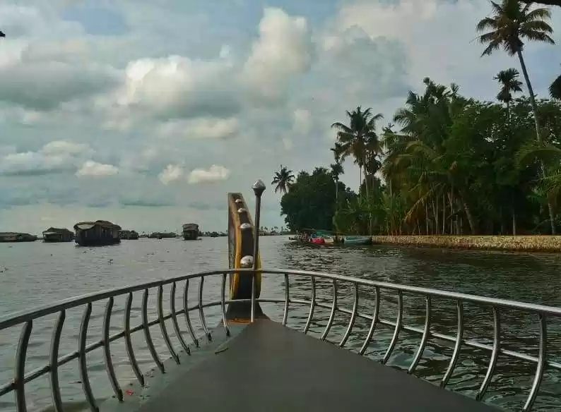 Photo of Kuttanad-Engrossed i