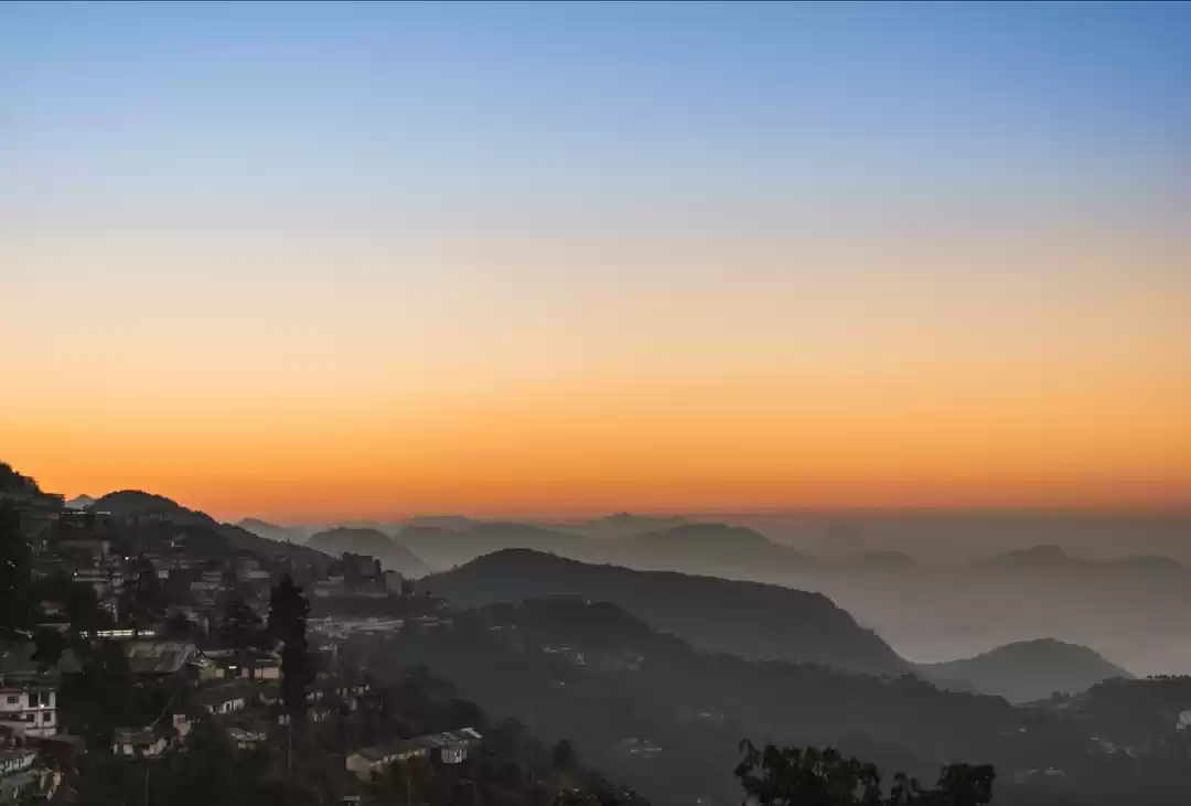 Photo of QUEEN OF THE HILLS: 