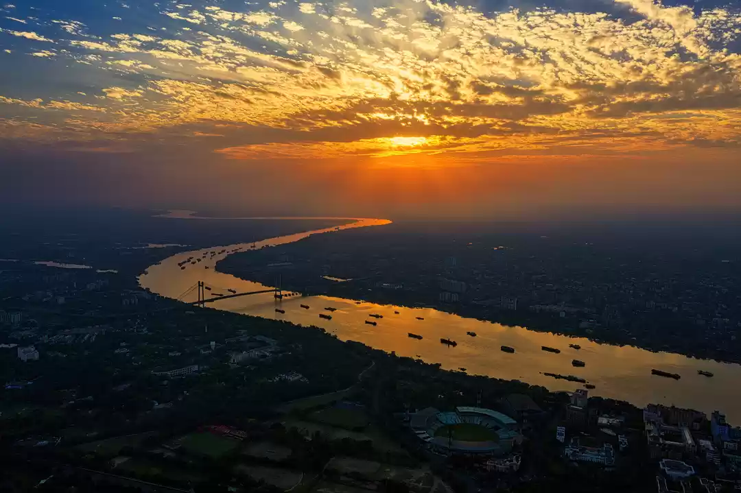 Photo of Aerial Views of Clou