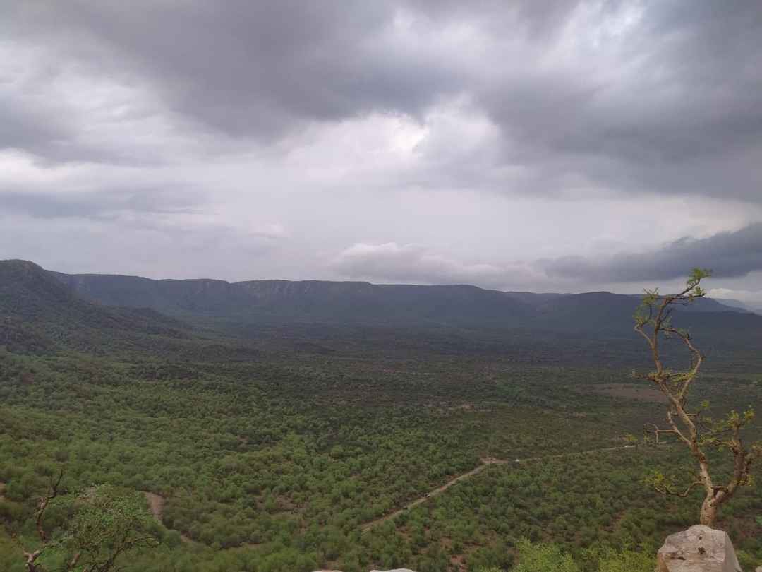 Photo of राजस्थान में भी छुपा है एक खुजराहों, दिल्ली से बस दो घंटे की दूरी पर by Yadav Vishal