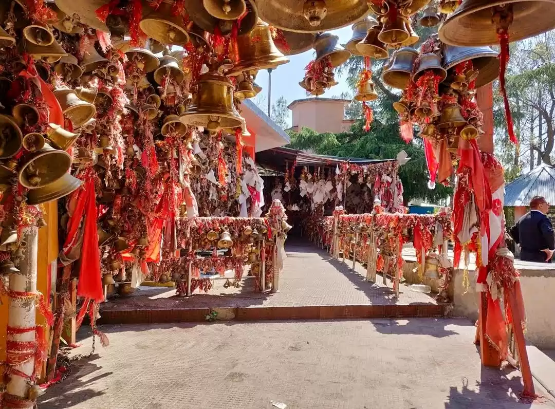 Photo of अनोखा मंदिर: यहां चि