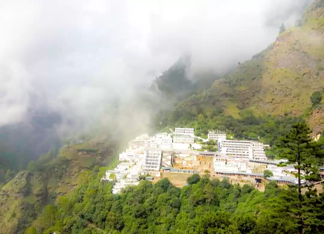 Photo of नवरात्रि में मोबाइल 