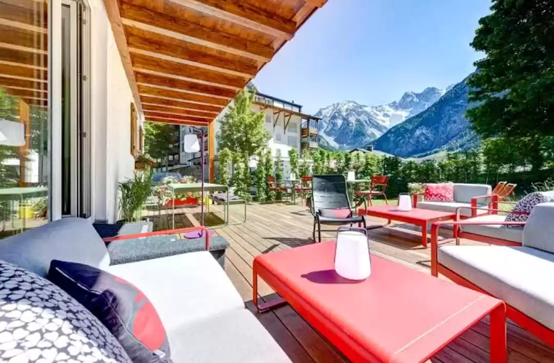 Photo of यात्रा के दौरान होटल