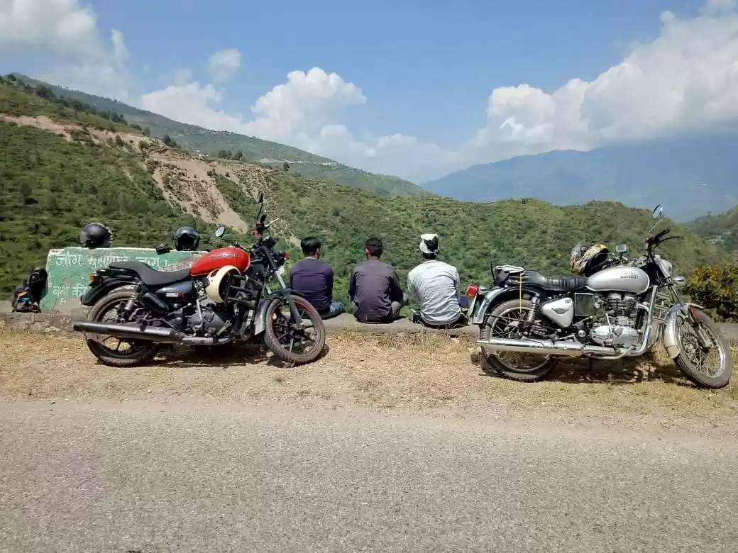 Photo of Kanatal : Away from 