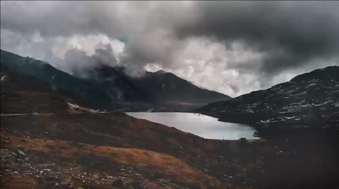 Photo of Elephant lake, holdi