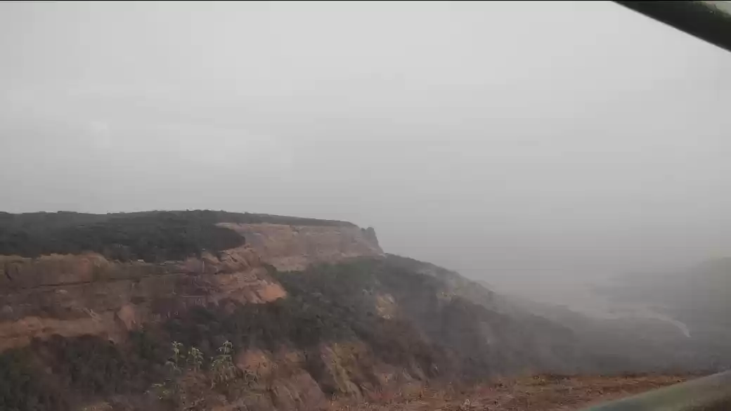 Photo of MATHERAN as golden r