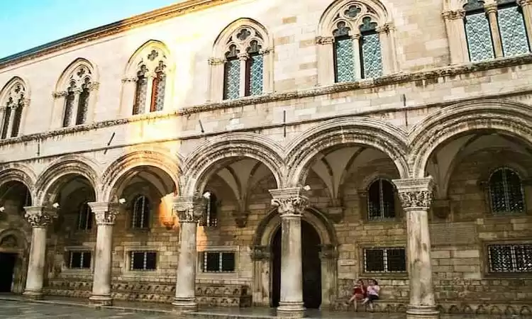 Photo of Dubrovnik walks thro