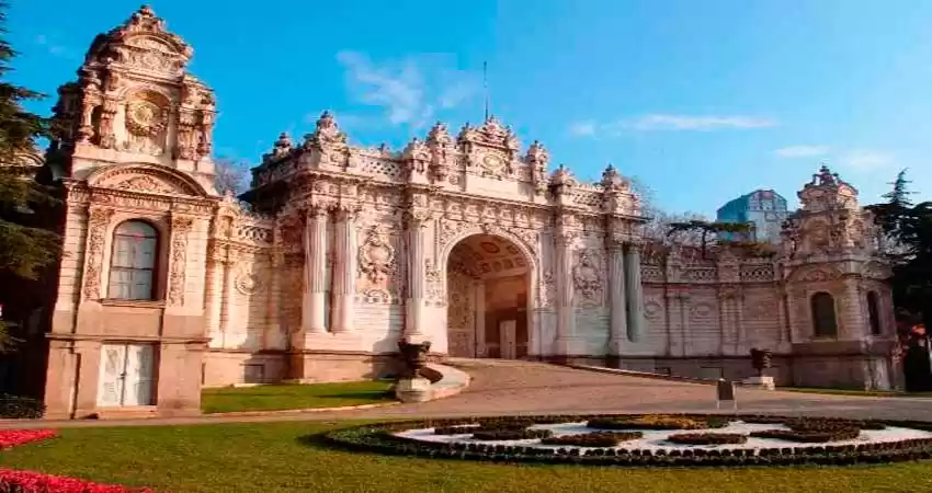 Photo of What to see in Istan