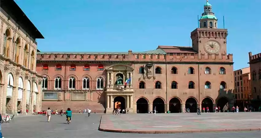 Photo of Archimnasium of Bolo